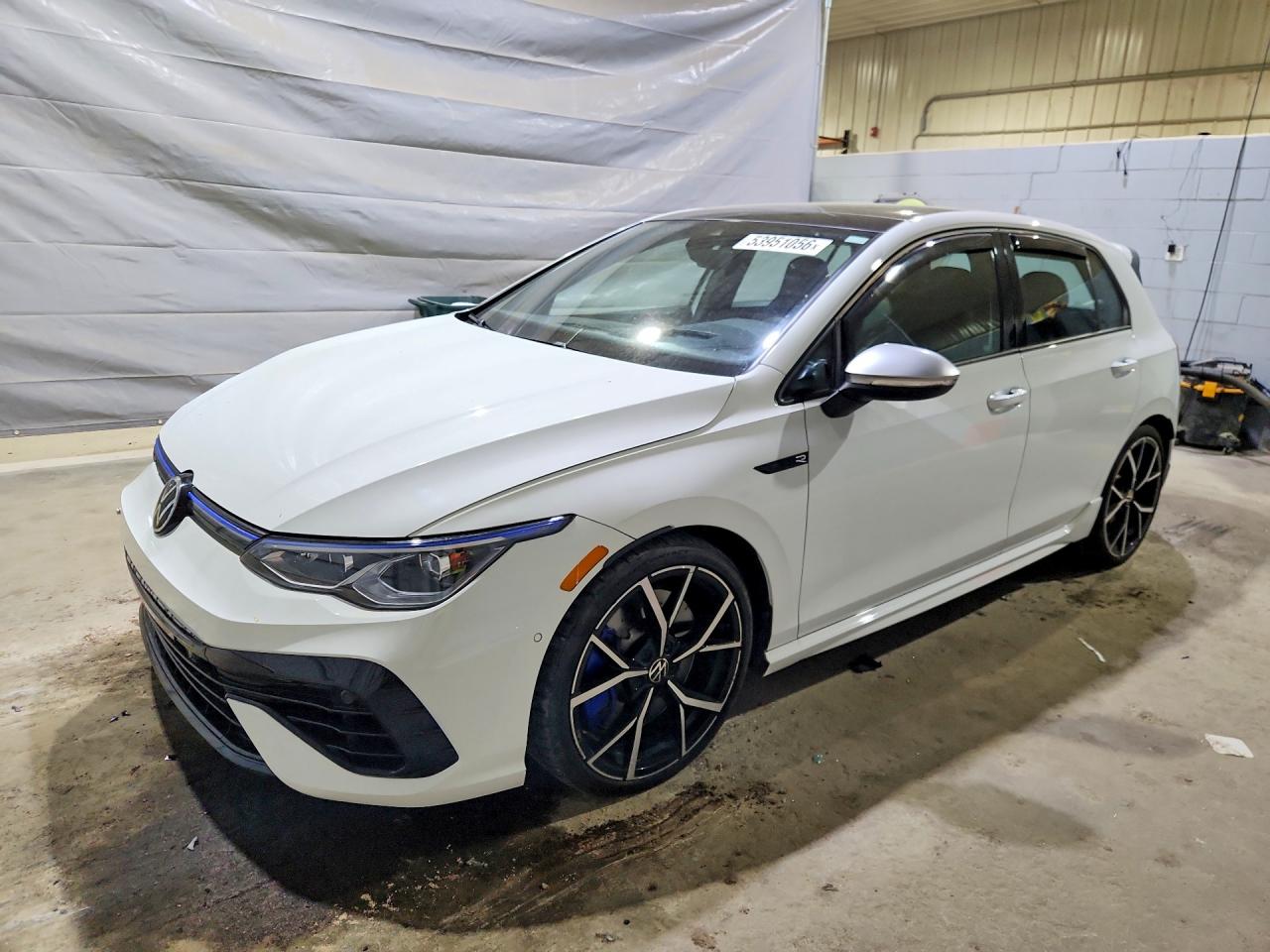 2022 Volkswagen Golf R, VIN WVWEB7CD6NW192651 — Front end