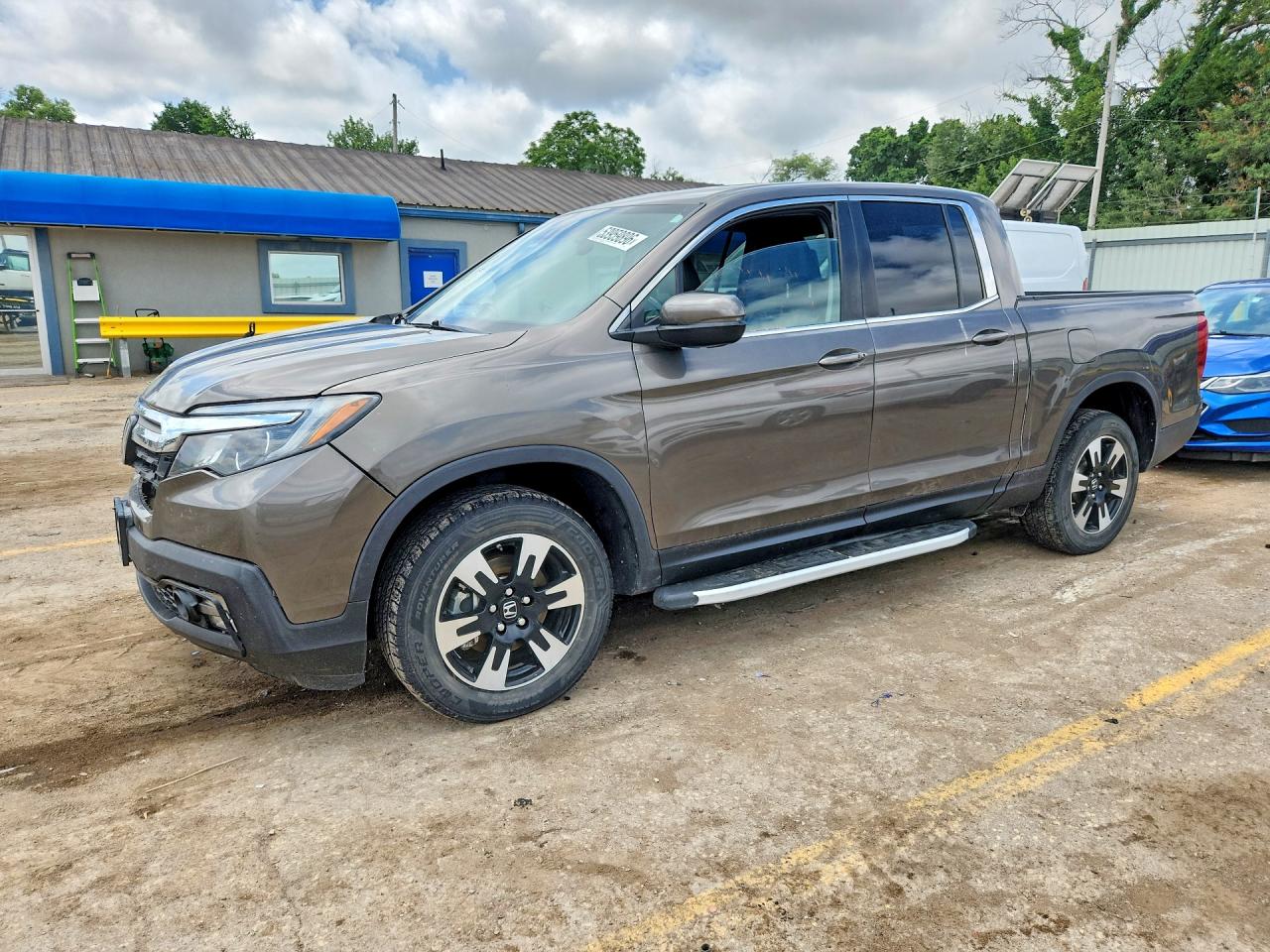 2020 Honda Ridgeline RTL, VIN 5FPYK3F53LB028485 — Front end