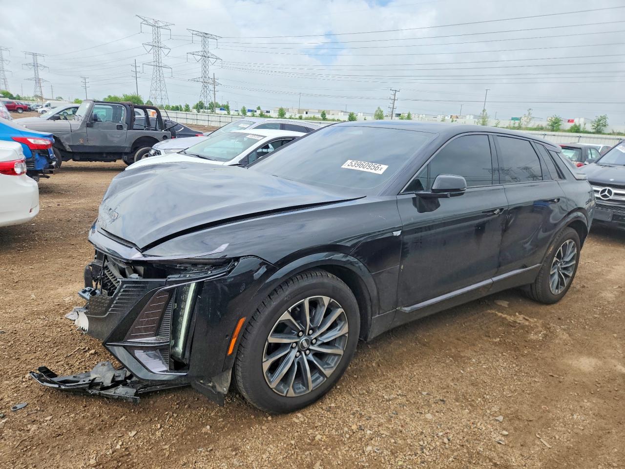 2024 Cadillac LYRIQ Sport, VIN 1GYKPTRL2RZ142436 — Front end