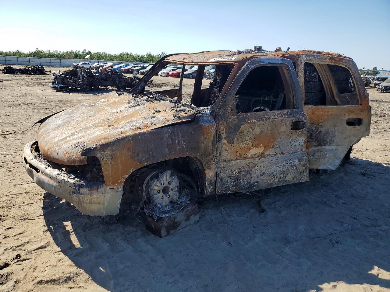 2003 Chevrolet Tahoe LT, VIN 1GNEK13T83J160774 — Burn