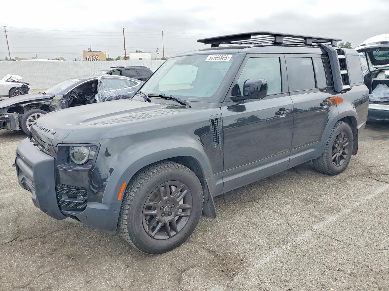2023 Land Rover Defender SE, VIN SALEPFEU5P2217180 — Front end