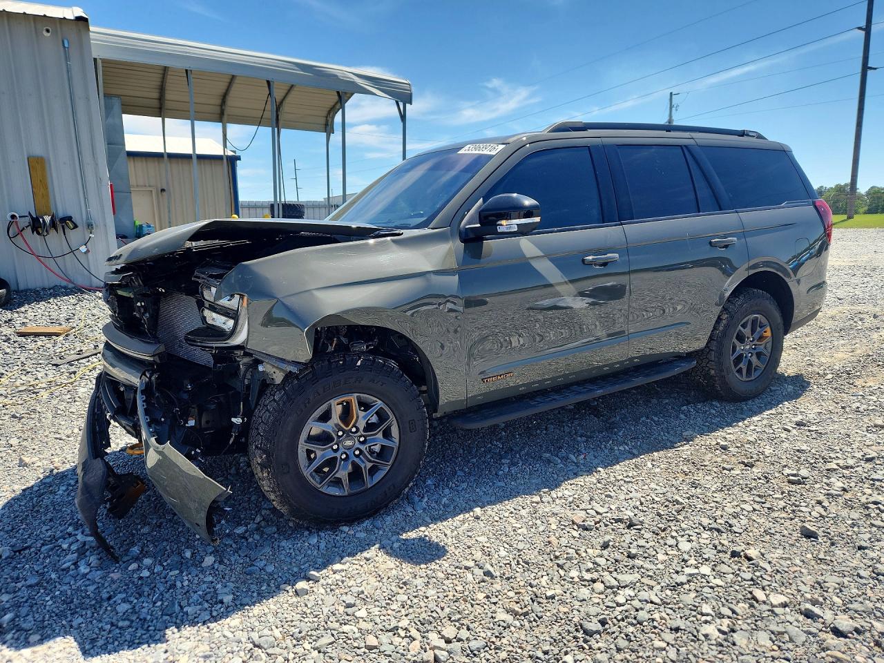 2025 Ford Expedition Tremor, VIN 1FMJU1RGXSEA52994 — Front end