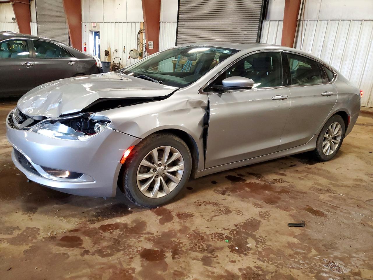 2015 Chrysler 200 C, VIN 1C3CCCCG8FN606774 — Front end