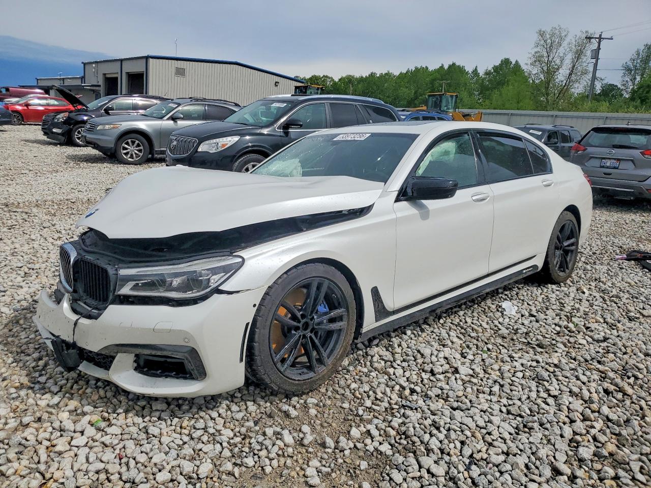 2016 BMW 7 Series 750i xDrive, VIN WBA7F2C51GG415035 — Front end