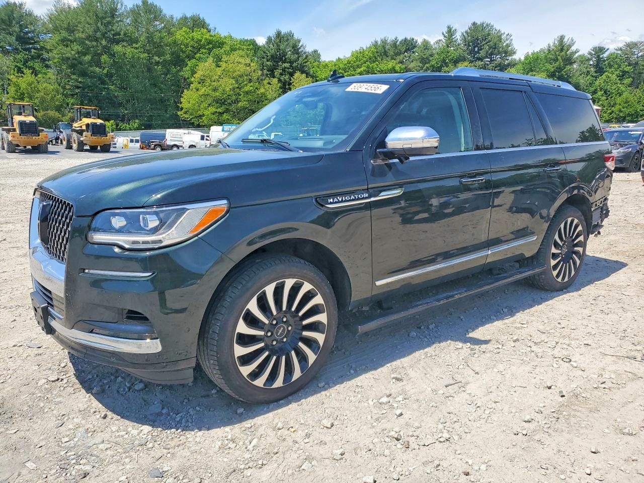 2022 Lincoln Navigator Black Label, VIN 5LMJJ2TT7NEL16923 — Rear end