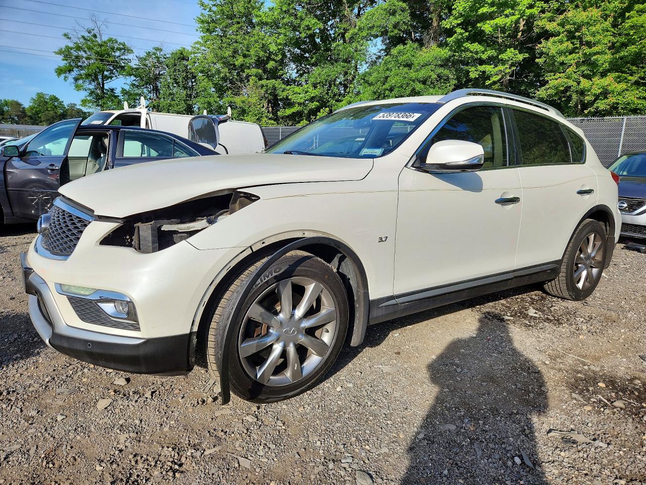 2016 Infiniti QX50, VIN JN1BJ0RR0GM266325 — Front end