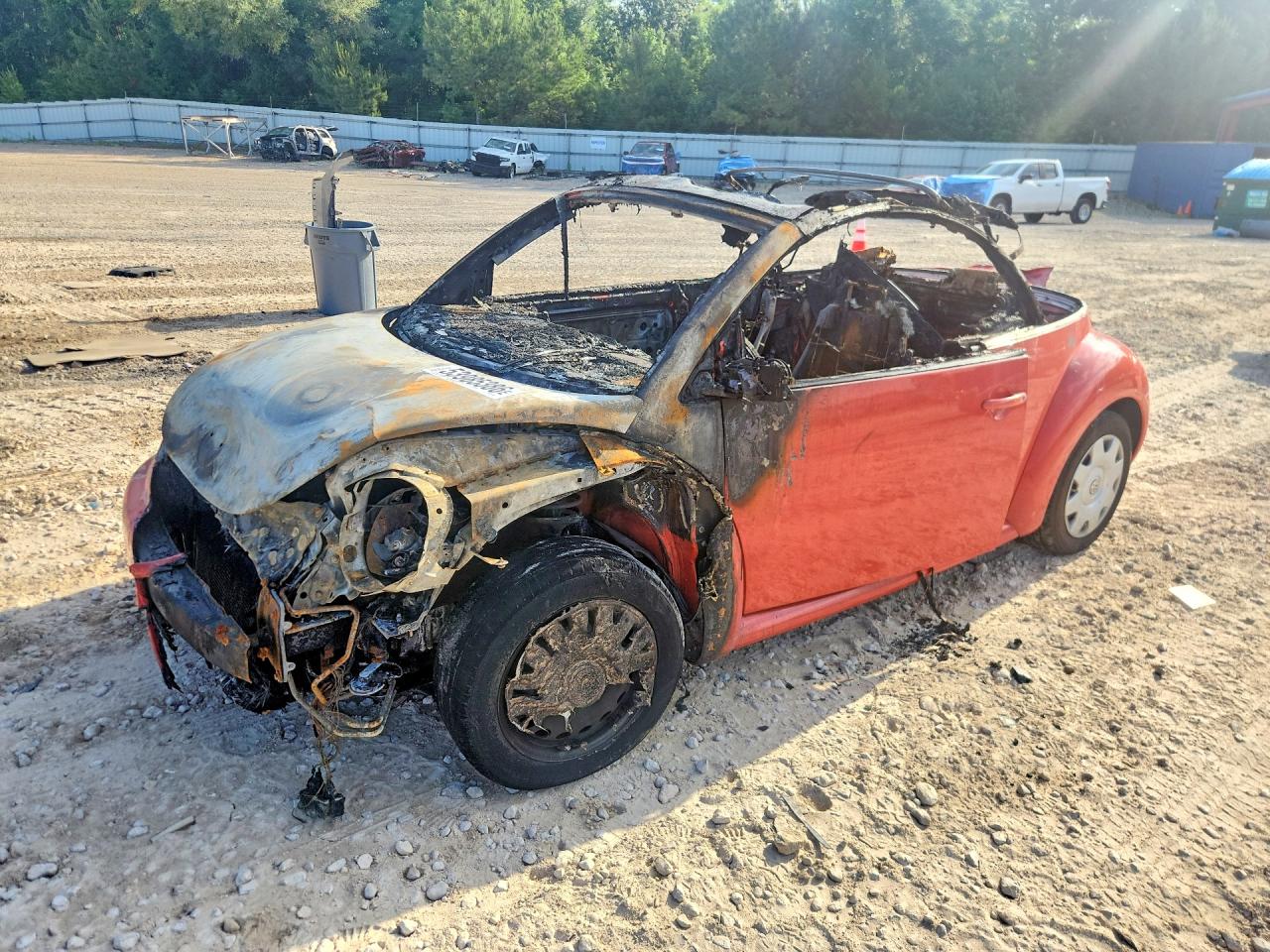 2005 Volkswagen Beetle GL, VIN 3VWBM31YX5M352636 — Burn