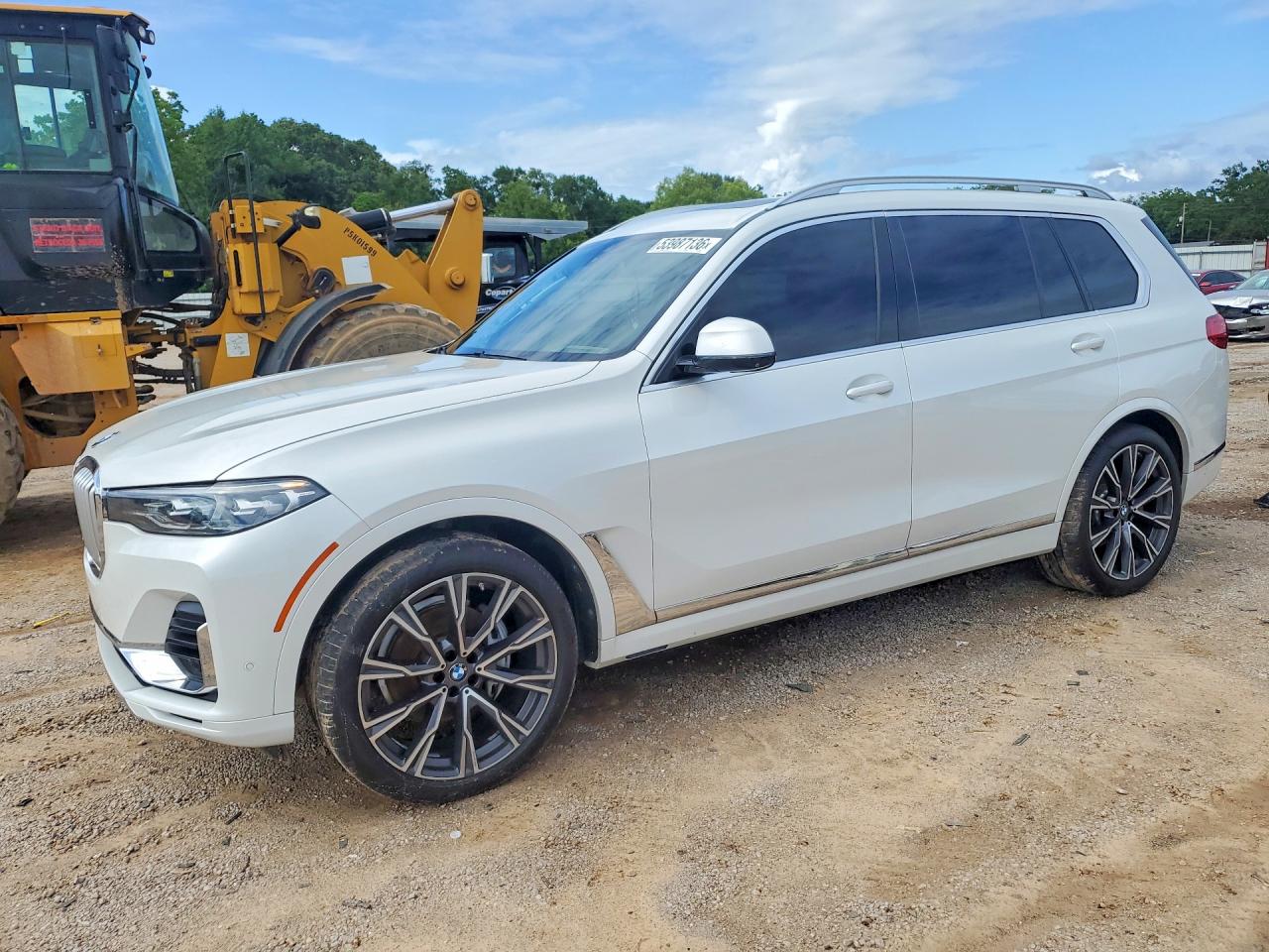 2020 BMW X7 xDrive40i, VIN 5UXCW2C06L9B99267 — Partial repair