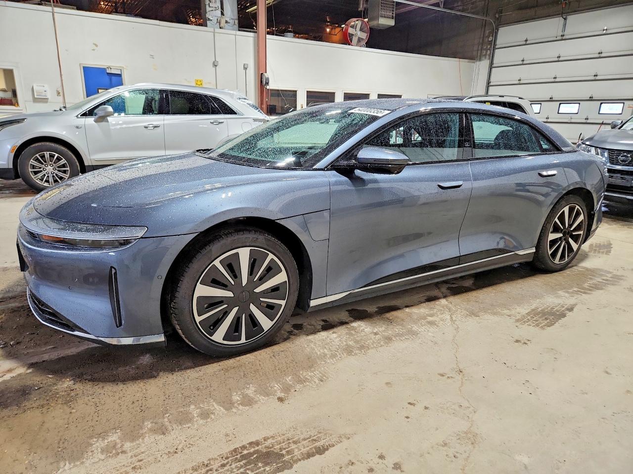 2023 Lucid Air Pure, VIN 50EA1PFA8PA007708 — Зад