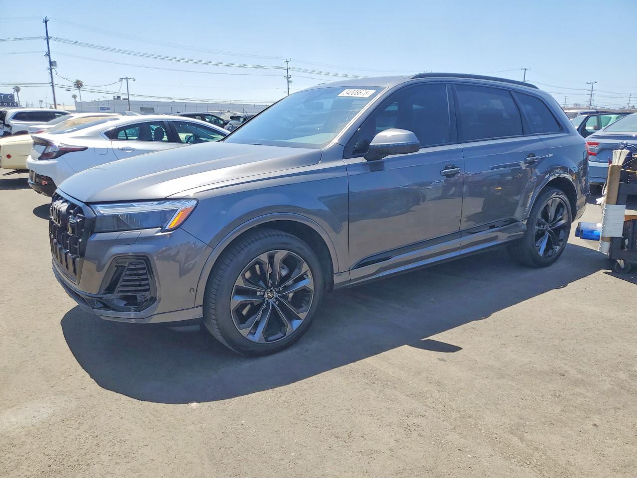 2025 Audi Q7 Premium Plus, VIN WA1LVBF78SD005015 — Фото с аукциона