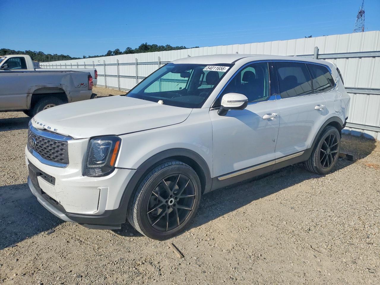 2021 Kia Telluride LX, VIN 5XYP2DHC5MG111822 — Rear end