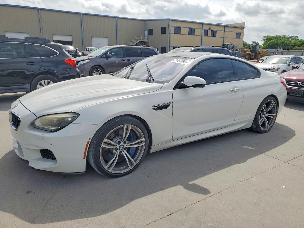 2014 BMW M6, VIN WBSLX9C58ED160219 — Minor dents and scratches