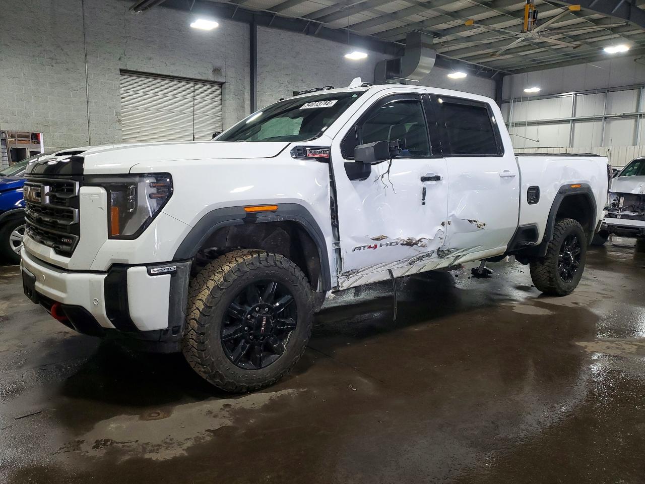 2025 GMC Sierra 3500HD AT4, VIN 1GT4UVEY3SF184030 — Side