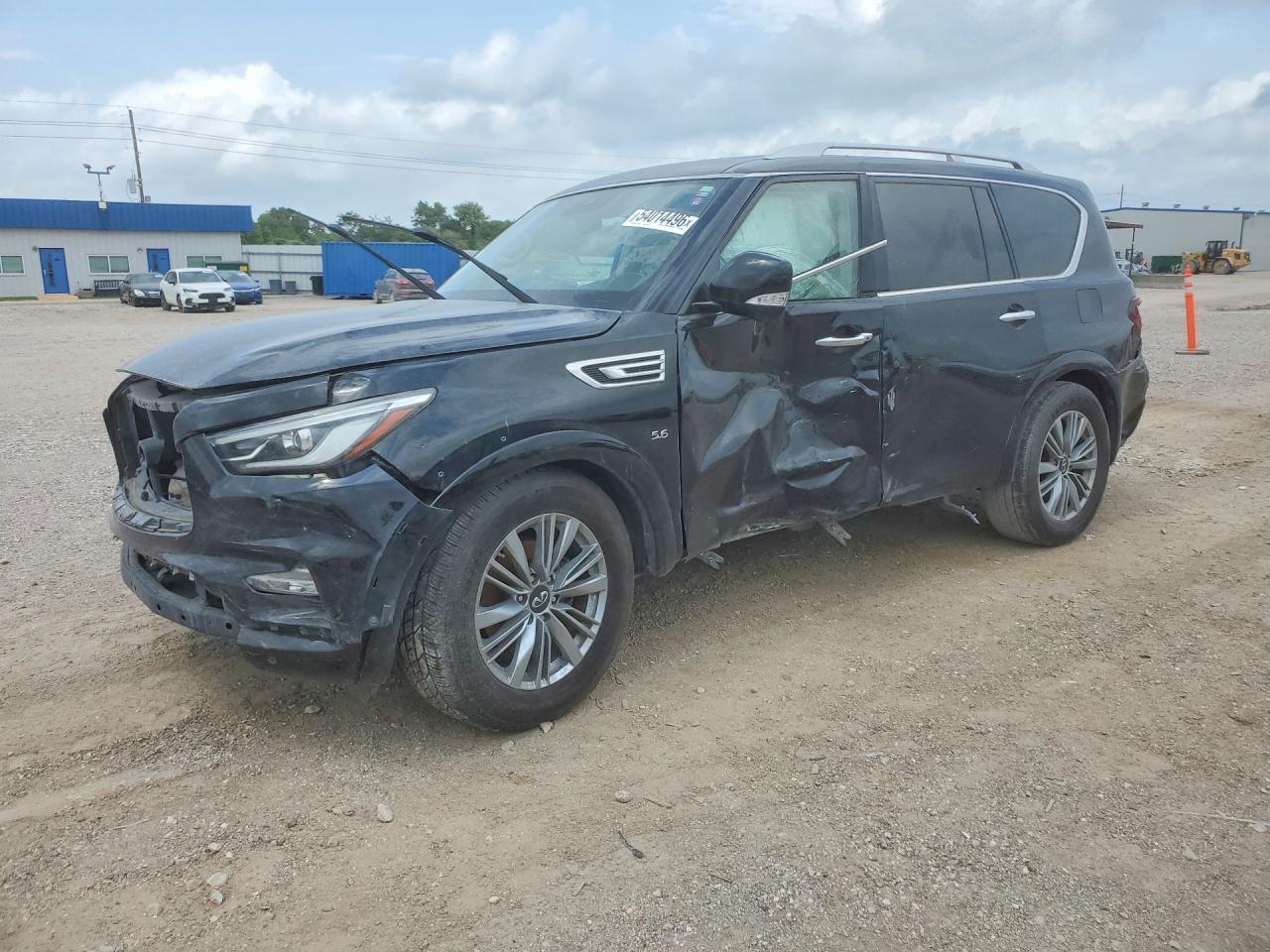 2019 Infiniti QX80 Luxe, VIN JN8AZ2NF4K9685982 — Side