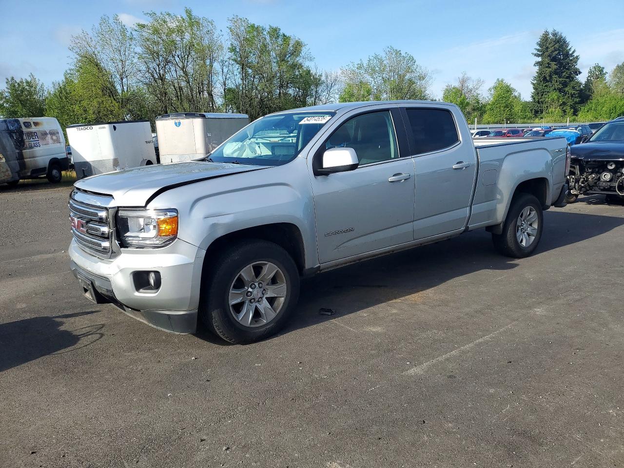 2017 GMC Canyon 4WD SLE, VIN 1GTG6CEN4H1306417 — Front end