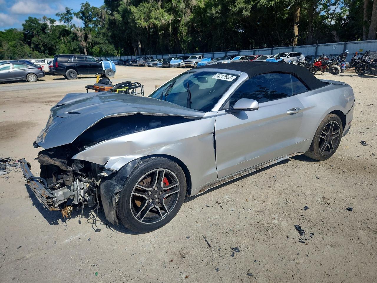 2018 Ford Mustang EcoBoost Premium, VIN 1FATP8UH2J5133277 — Front end