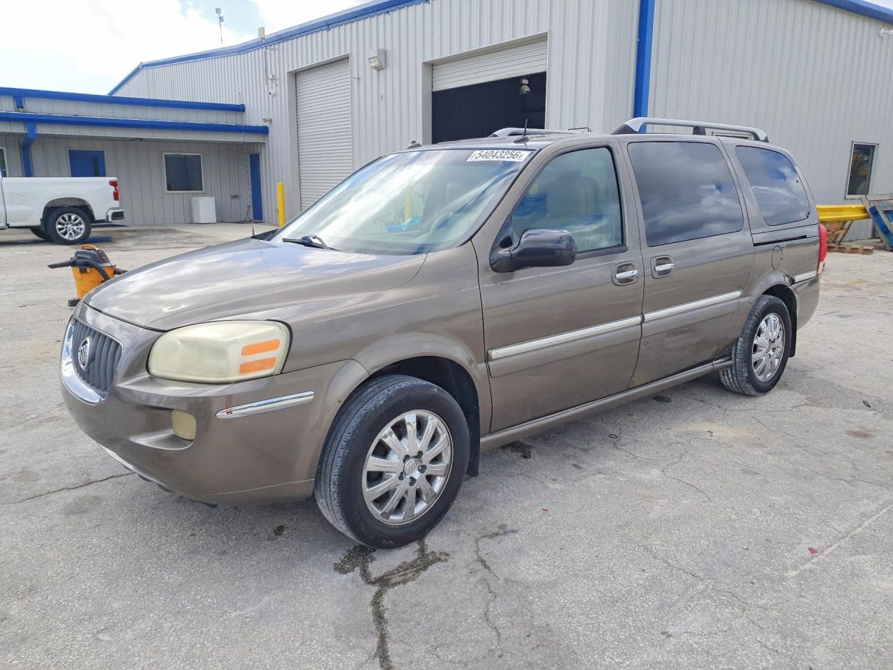 2005 Buick Terraza CXL, VIN 5GADV33L95D199206 — Rear end