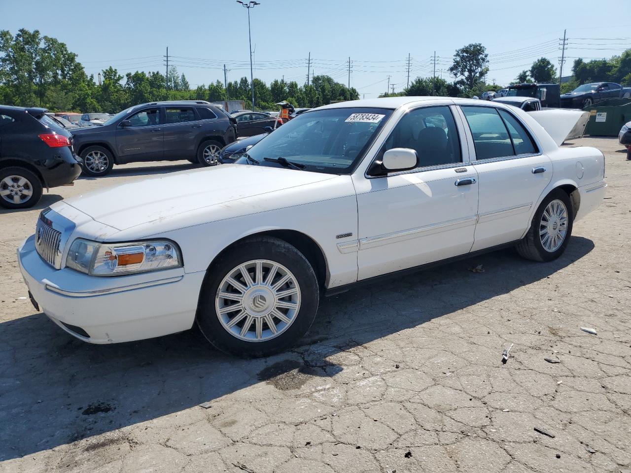 2009 Mercury Grand Marquis LS, VIN 2MEHM75V29X628191 — Фото с аукциона 1 of 4