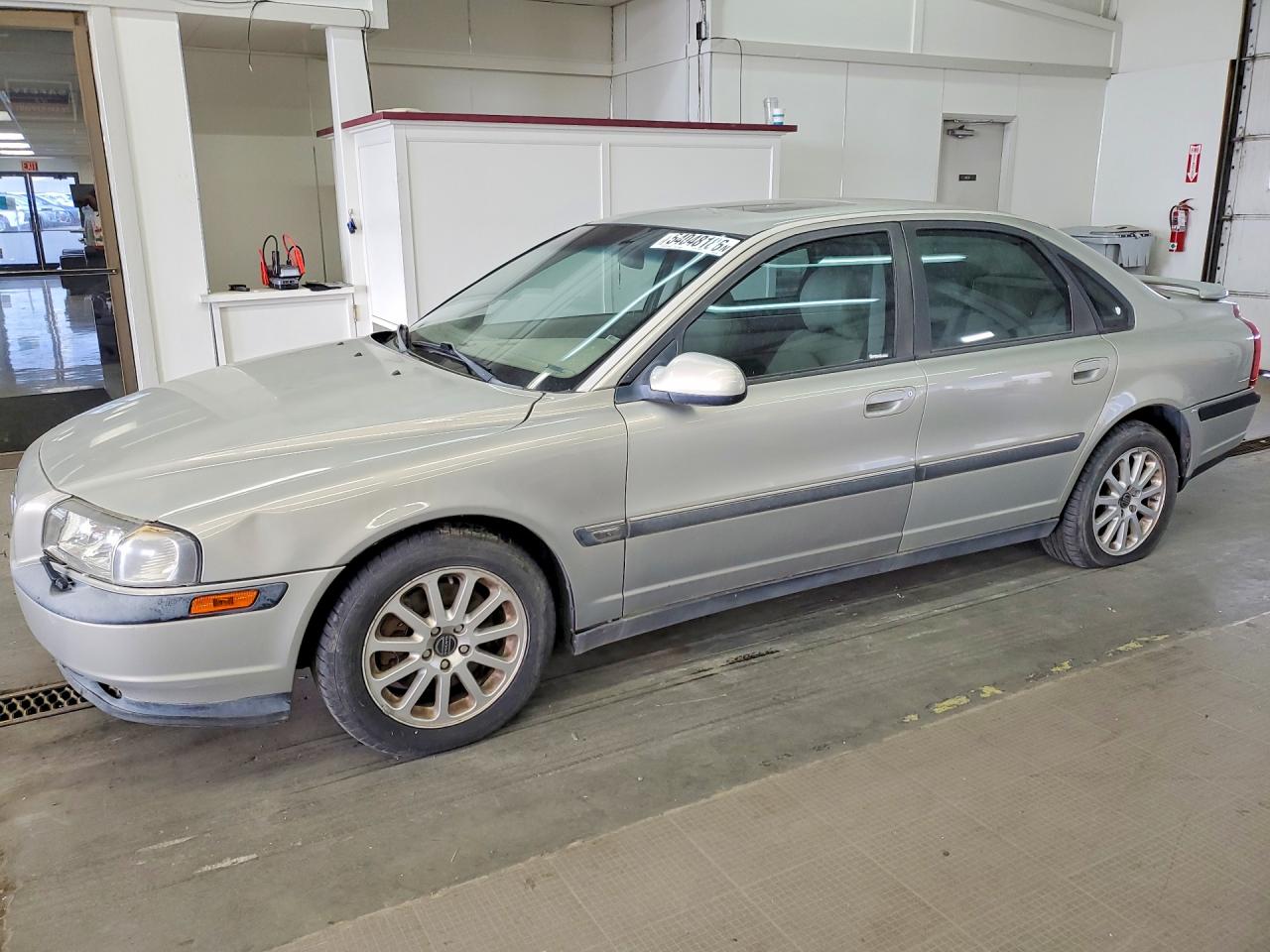 2001 Volvo S80, VIN YV1TS94D511185743 — Мелкие вмятины и царапины