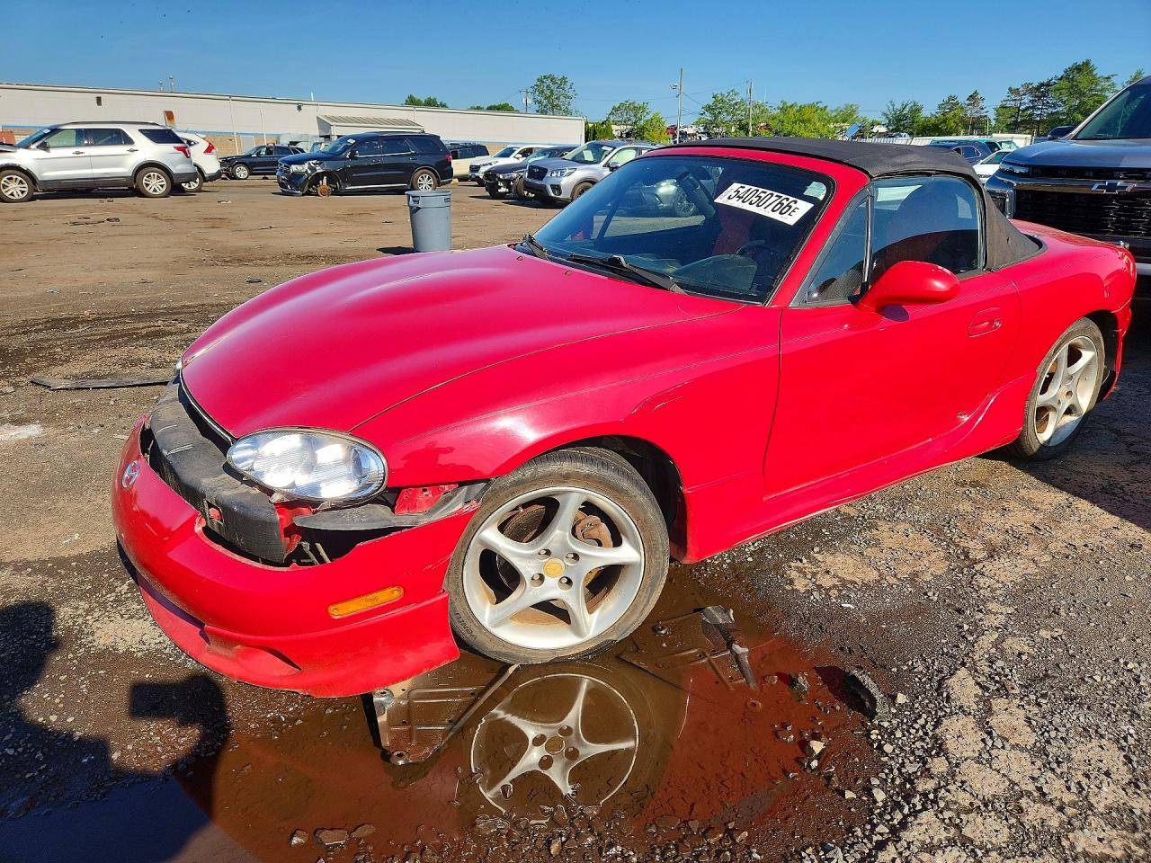 2003 Mazda MX-5 Miata Cloth, VIN JM1NB353530311397 — Front end