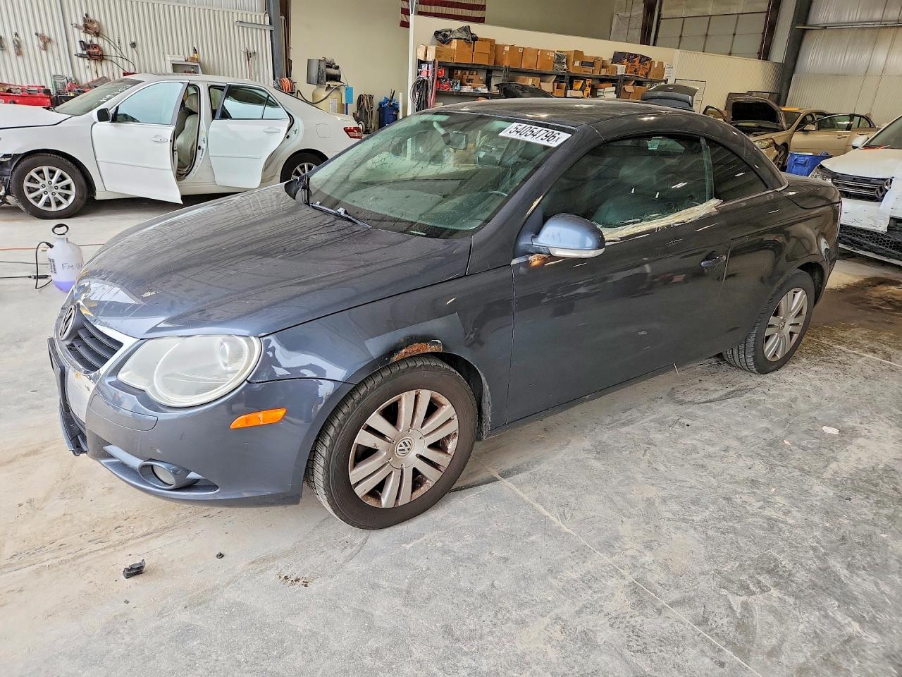2007 Volkswagen Eos 2.0T, VIN WVWBA71F47V019326 — Side