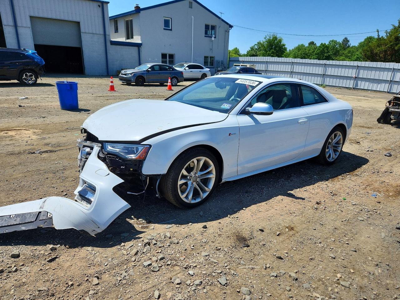 2016 Audi S5 Prestige, VIN WAUV4AFR7GA013013 — Перед
