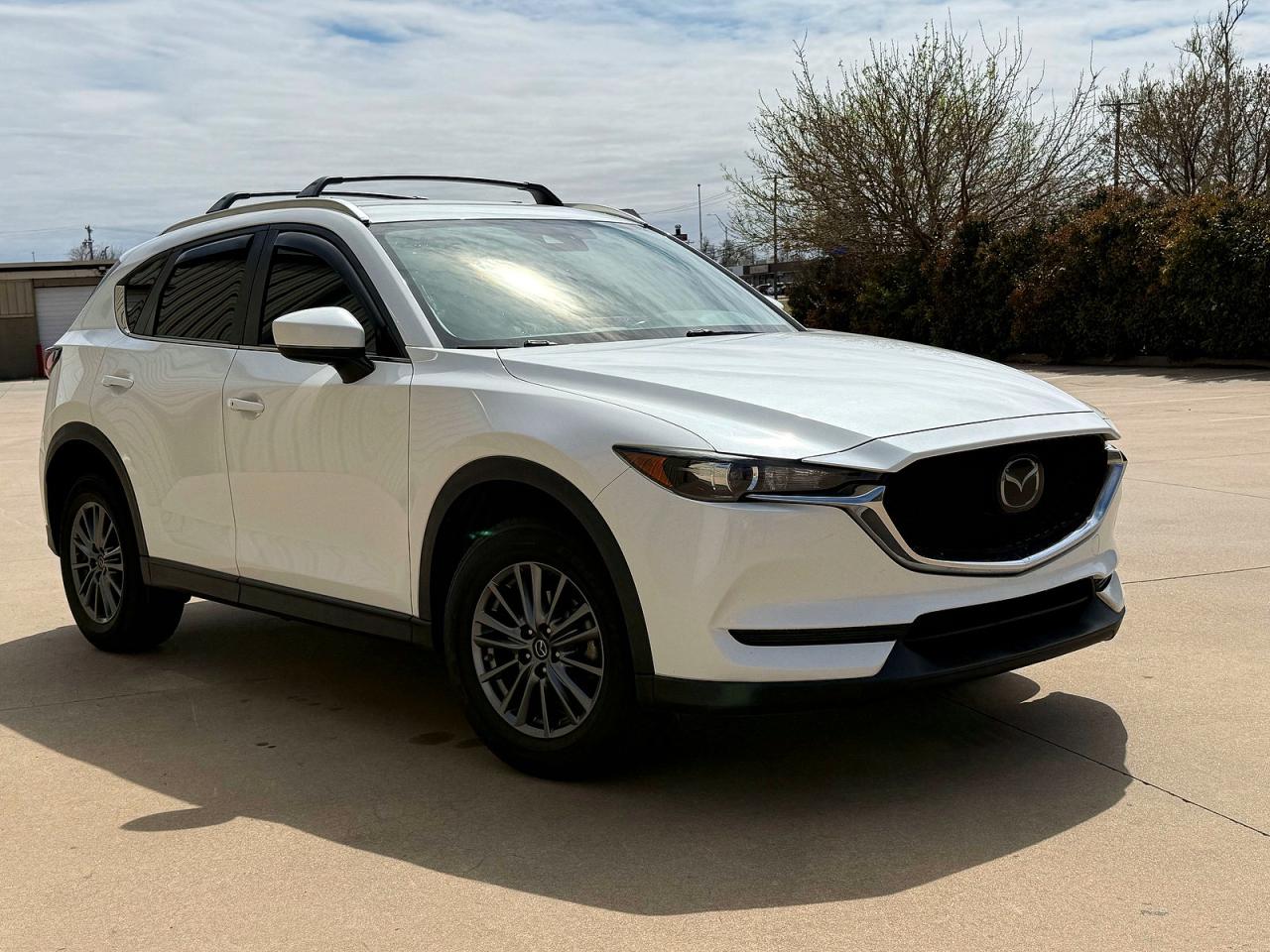 2017 Mazda CX-5 Touring, VIN JM3KFBCL0H0153604 — Фото с аукциона