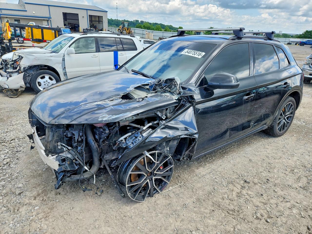 2021 Audi SQ5 Prestige, VIN WA1C4AFY2M2039777 — Перед