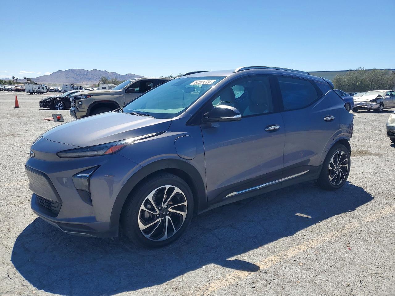 2022 Chevrolet Bolt EUV Premier, VIN 1G1FZ6S03N4121999 — Rear end