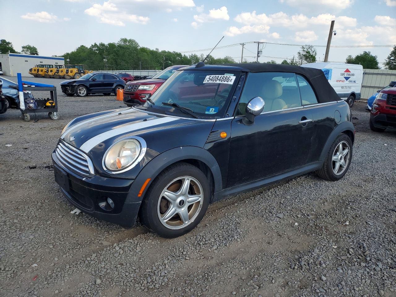 2010 MINI Convertible, VIN WMWMR3C51ATZ19101 — Мелкие вмятины и царапины