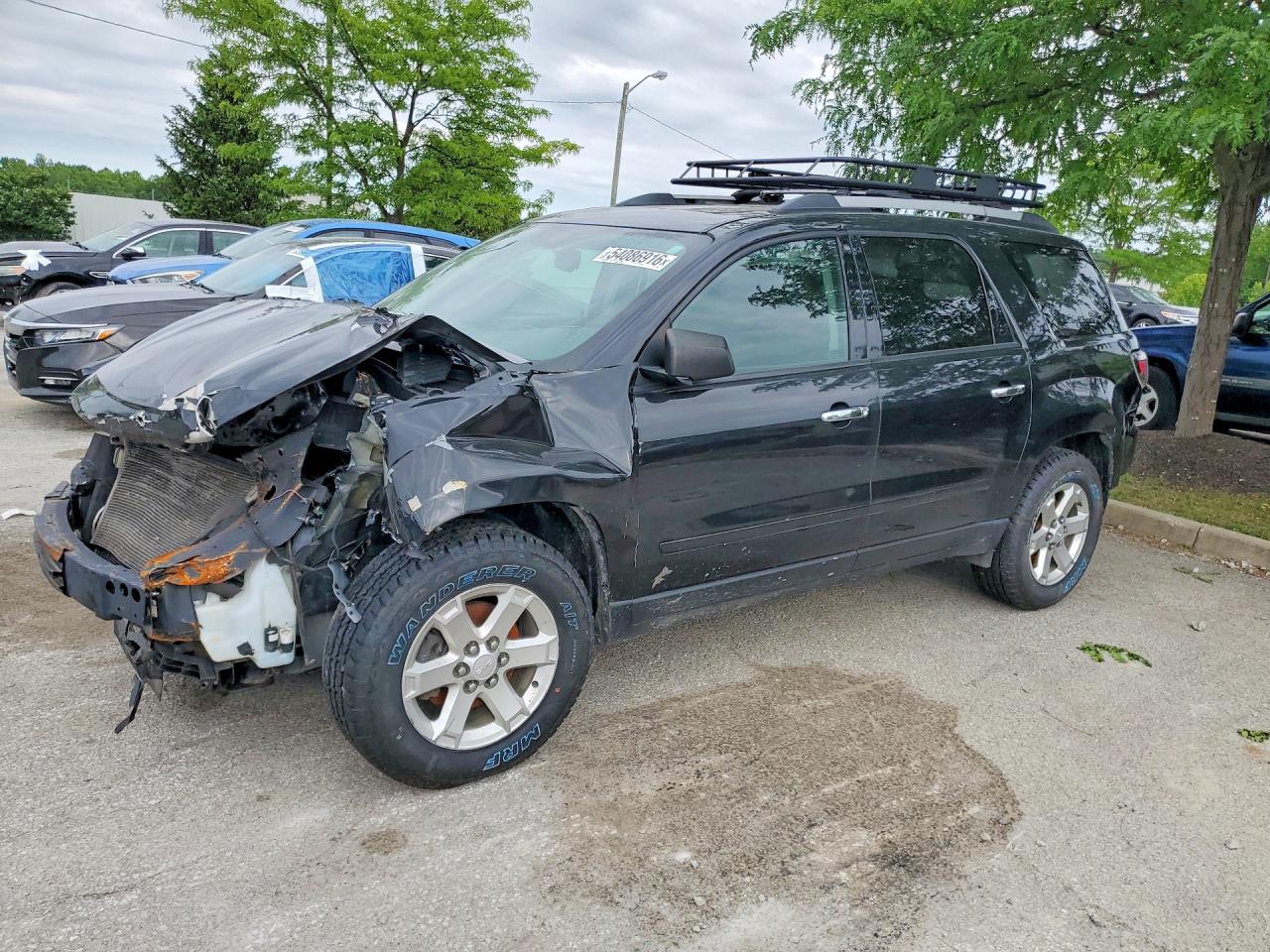 2015 GMC Acadia SLE, VIN 1GKKVPKD9FJ115870 — Front end