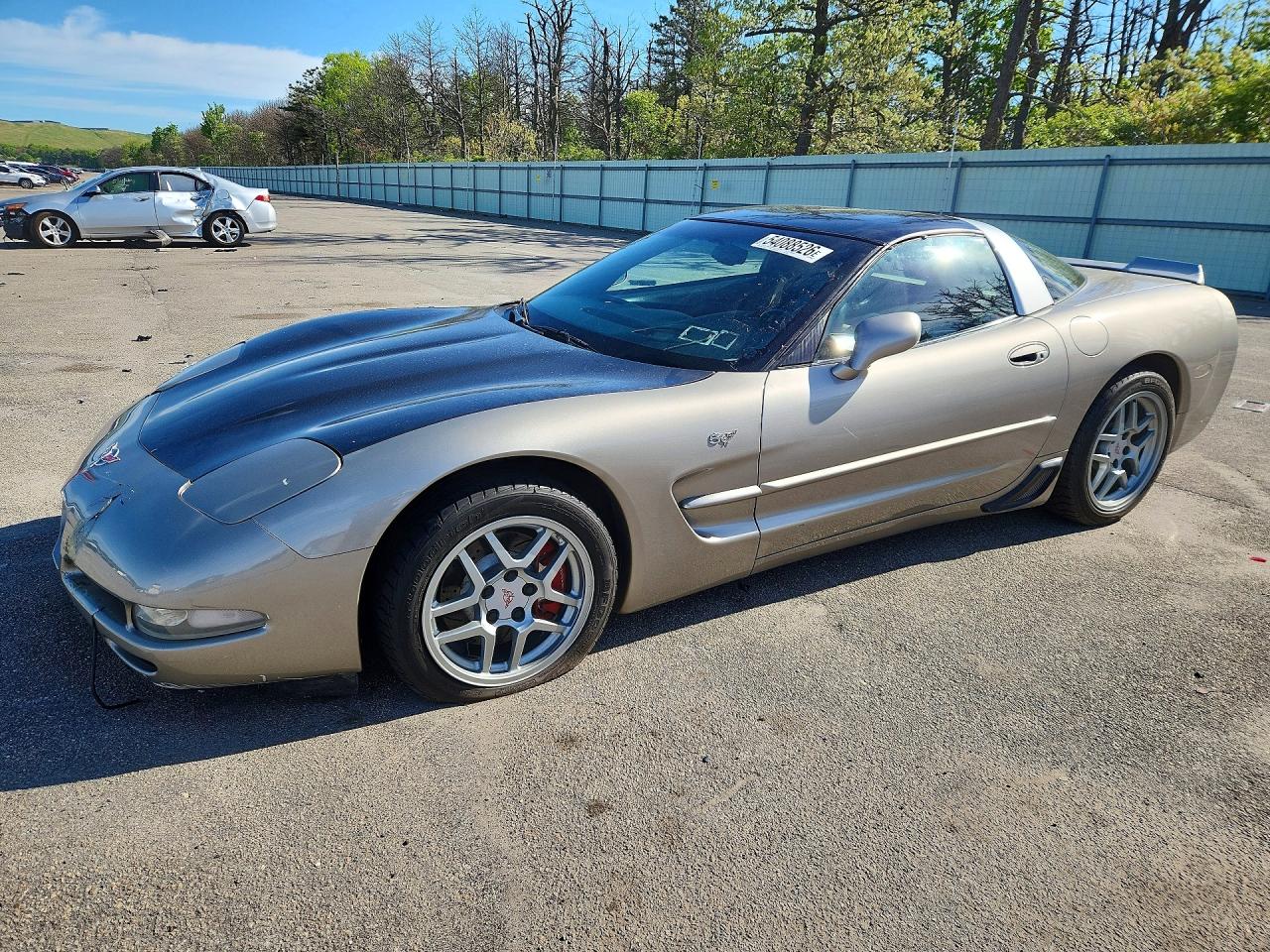 1999 Chevrolet Corvette, VIN 1G1YY22G8X5132950 — Front end