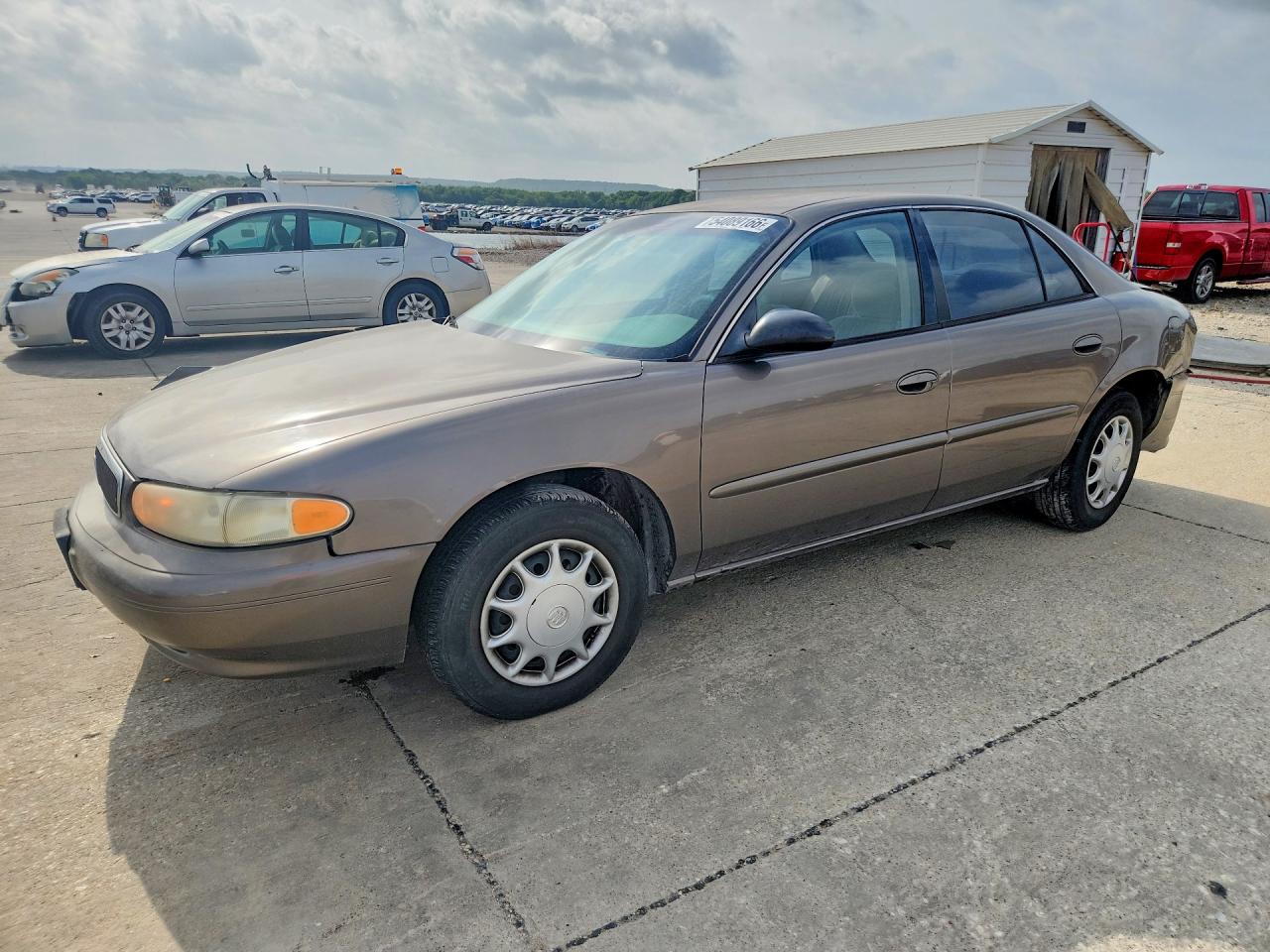 2004 Buick Century Custom, VIN 2G4WS52J341206085 — Rear end