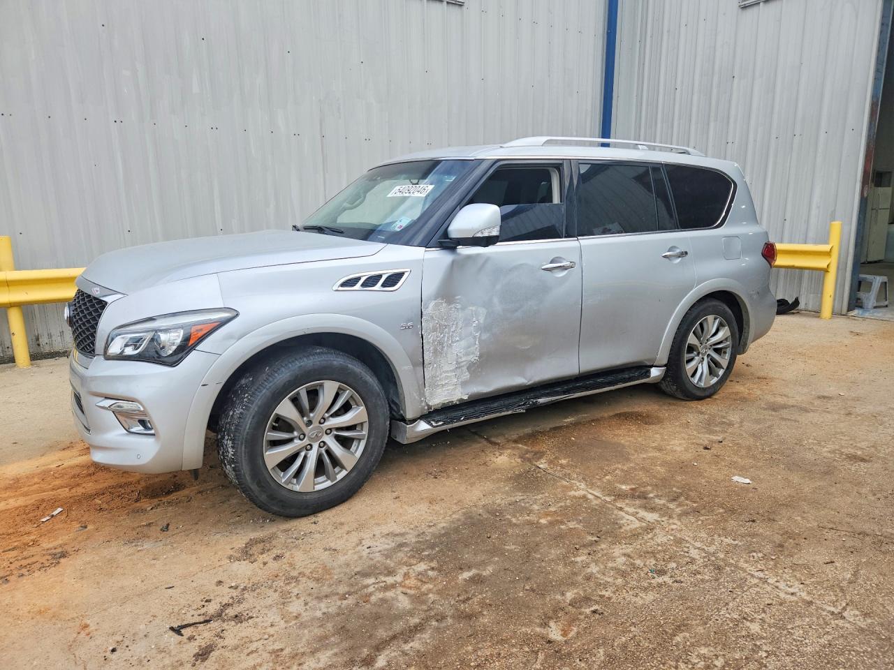 2017 Infiniti QX80, VIN JN8AZ2NF2H9646980 — Front end