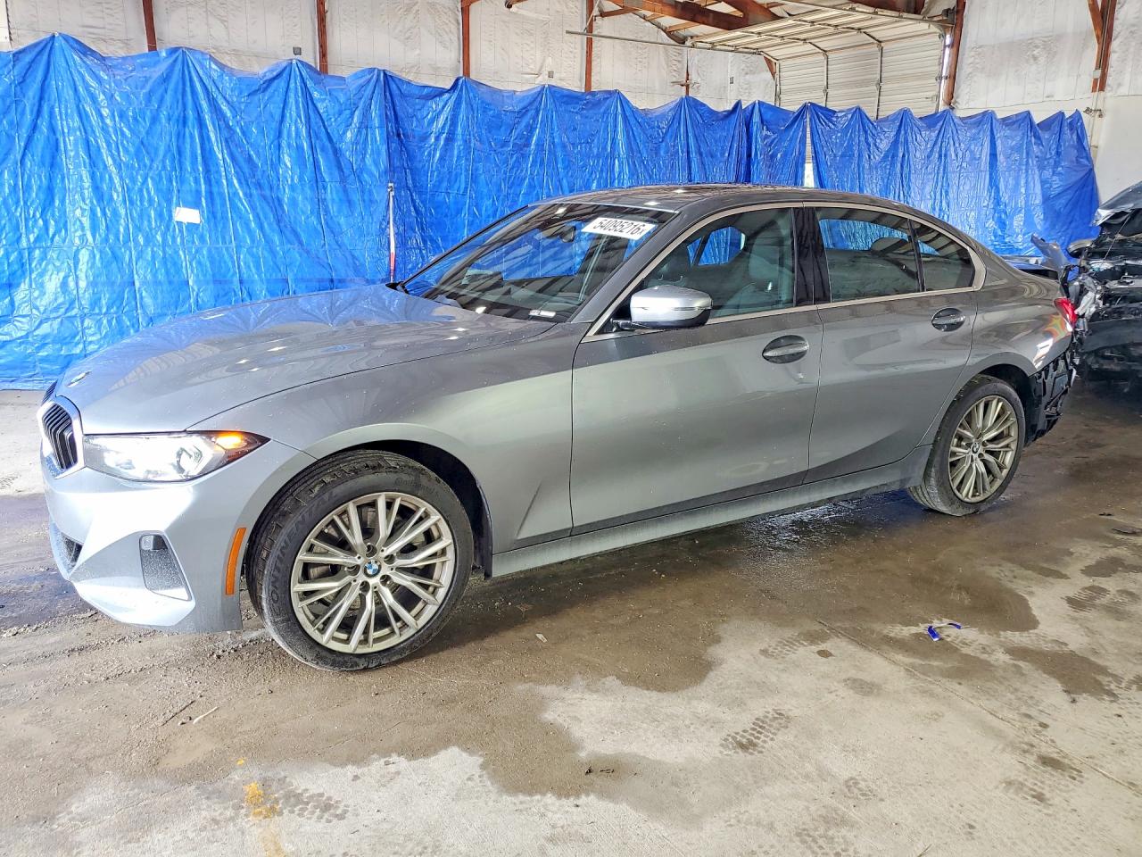 2024 BMW 3 Series 330i xDrive, VIN 3MW89FF06R8E14211 — Зад