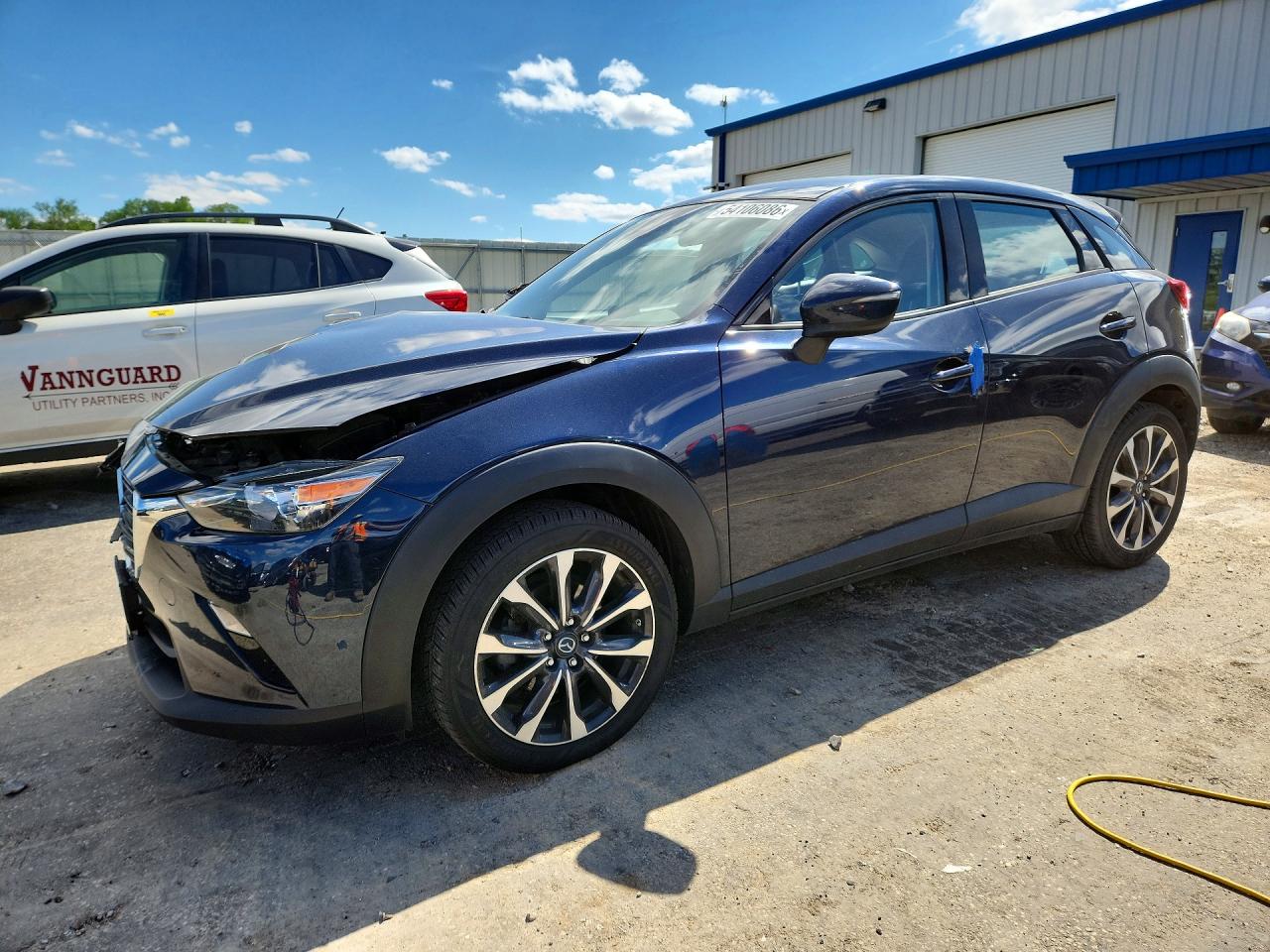 2019 Mazda CX-3 Touring, VIN JM1DKFC78K0442857 — Front end