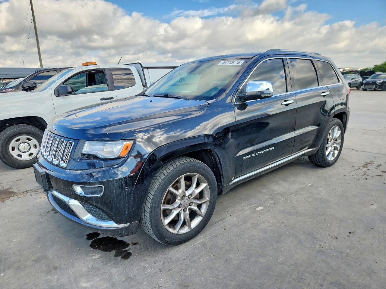 2014 Jeep Grand Cherokee Summit, VIN 1C4RJFJT2EC106469 — Hail