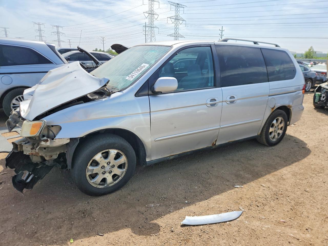 2004 Honda Odyssey EX-RES, VIN 5FNRL18844B087598 — Front end