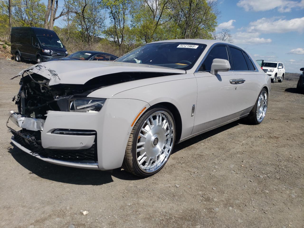 2021 Rolls-Royce Ghost, VIN SCATV0C04MU208558 — Front end