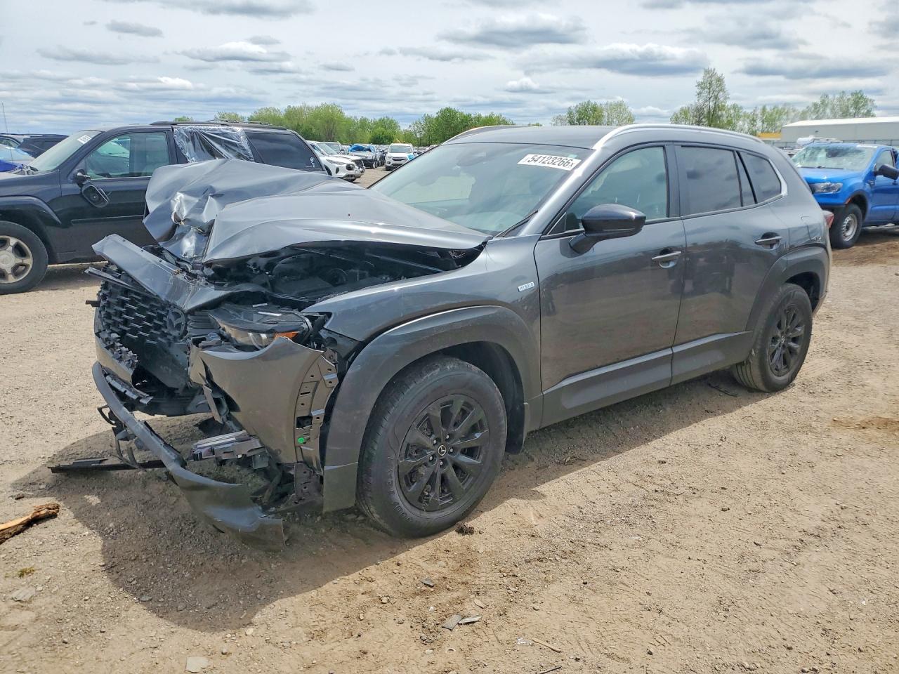 2025 Mazda CX-50 Hybrid Preferred Package, VIN 7MMVAABW4SN113398 — Front end