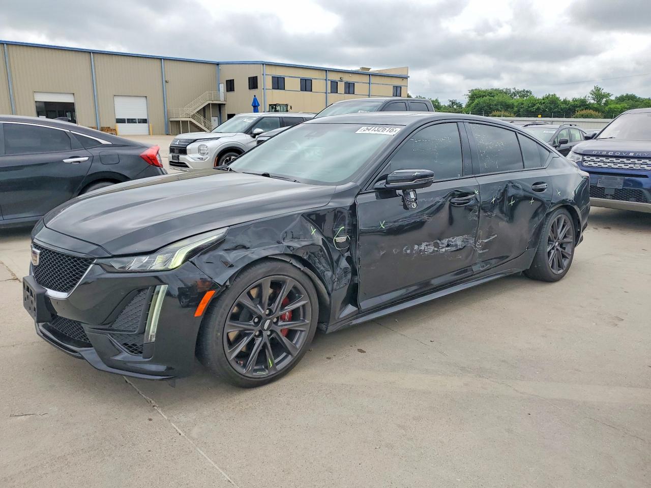 2022 Cadillac CT5 Sport, VIN 1G6DP5RK6N0128302 — Front end