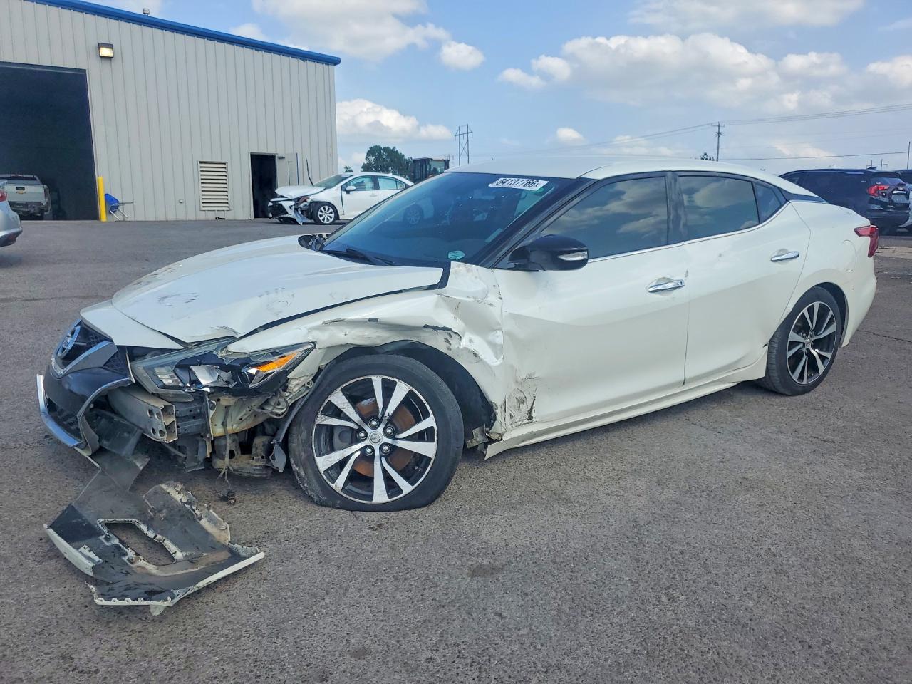 2018 Nissan Maxima SL, VIN 1N4AA6AP1JC378527 — Перед