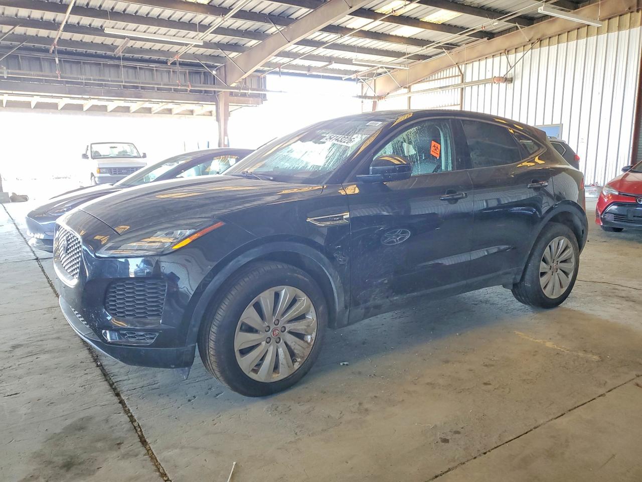 2020 Jaguar E-Pace SE, VIN SADFP2FX0L1013128 — Вода / потоп
