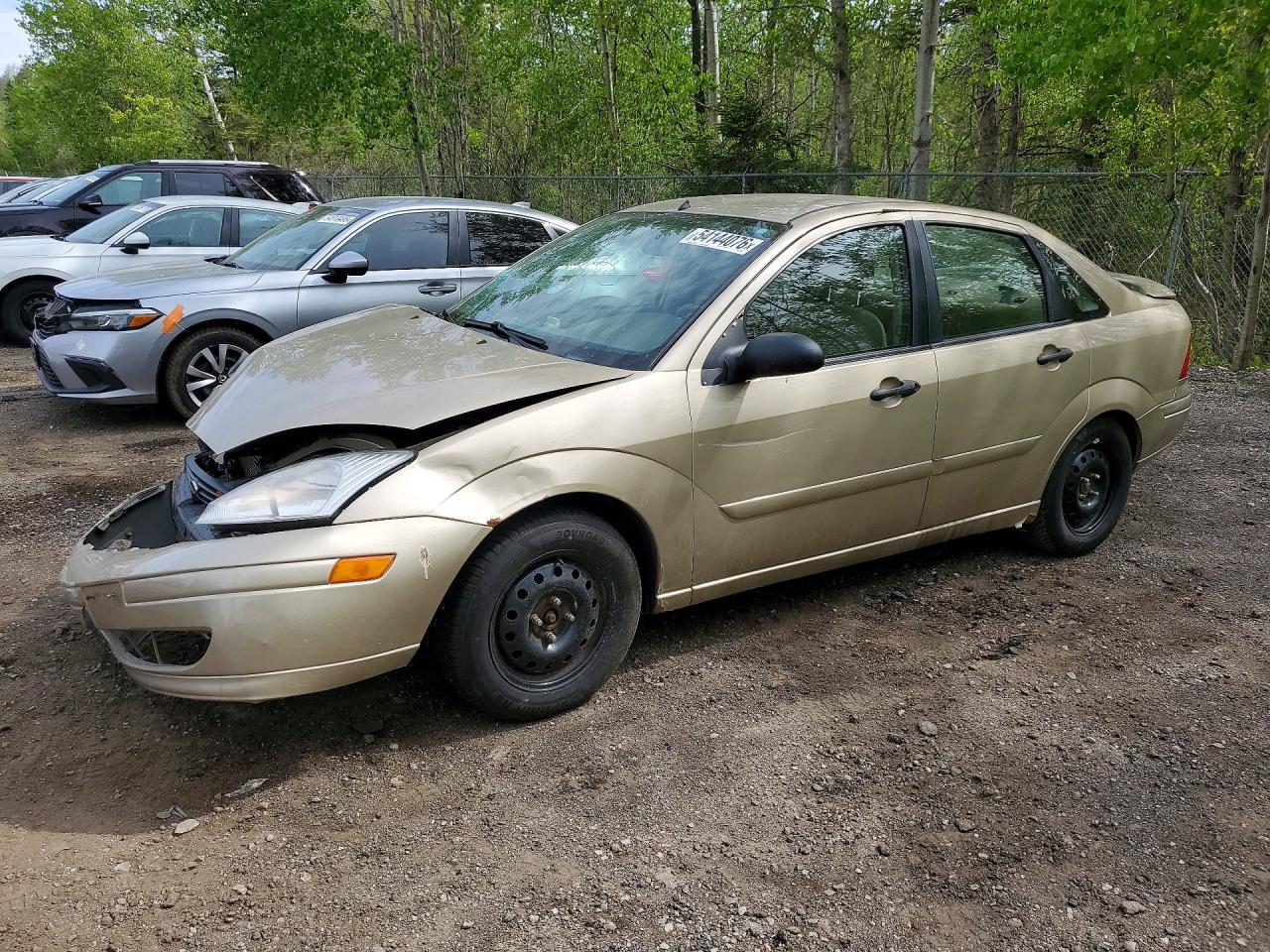 2000 Ford Focus SE, VIN 1FAFP34P9YW409160 — Перед