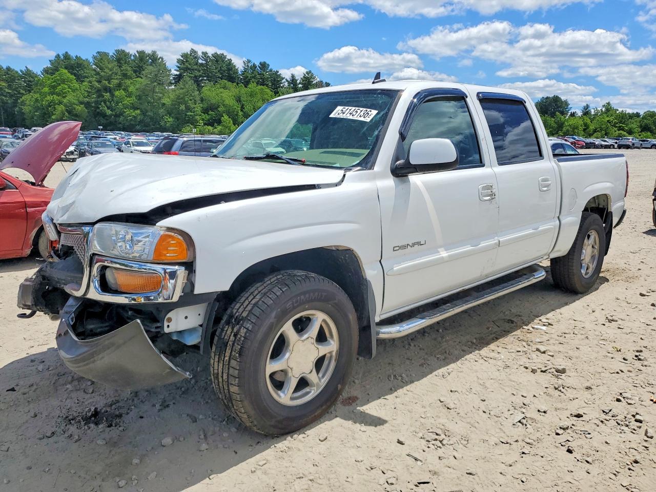2006 GMC Sierra Denali, VIN 2GTEK63N761194646 — Front end