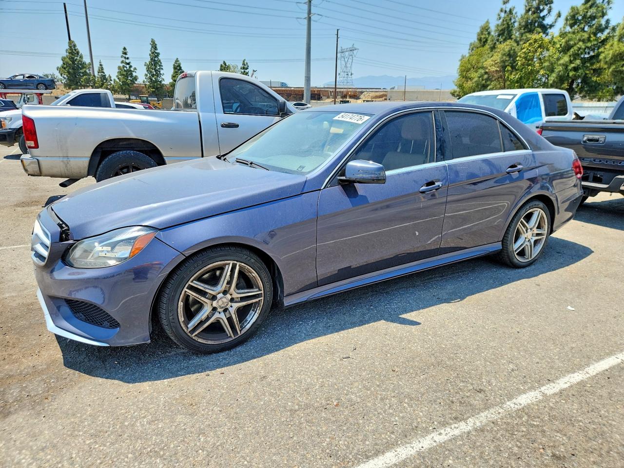 2014 Mercedes-Benz E 350 Sport, VIN WDDHF5KBXEA895307 — Front end