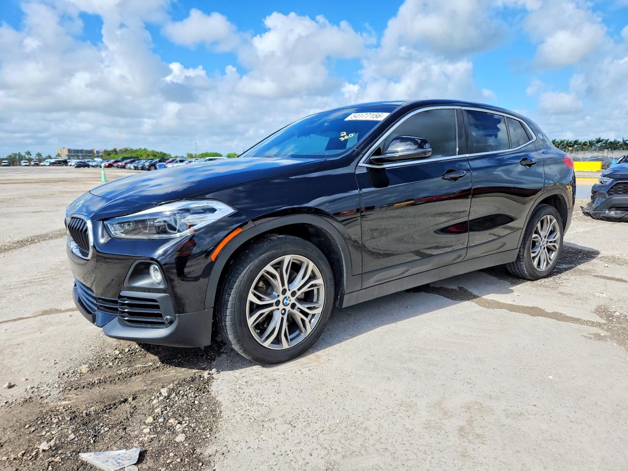 2020 BMW X2 sDrive28i, VIN WBXYH9C05L5P15765 — Side