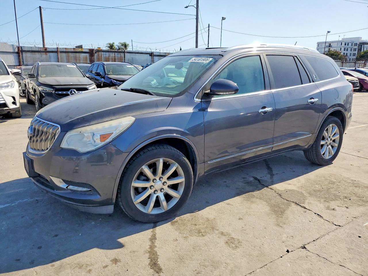 2014 Buick Enclave Premium, VIN 5GAKRCKD6EJ264472 — Мелкие вмятины и царапины