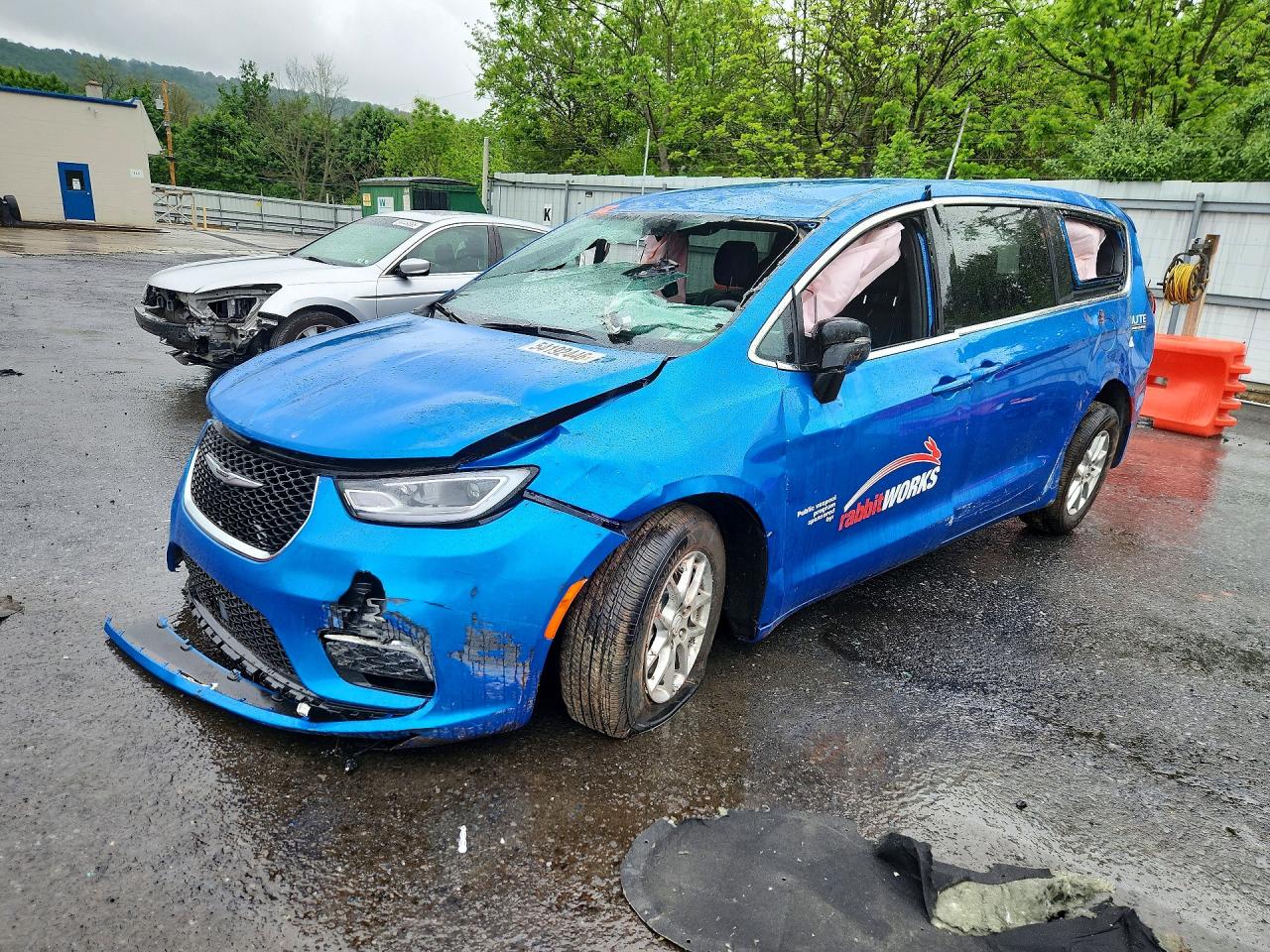 2026 Chrysler Pacifica Select, VIN 2C4RC1BG8TR235514 — Rollover