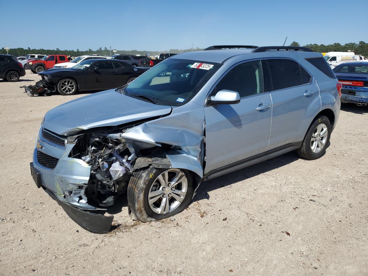 2014 Chevrolet Equinox LT, VIN 2GNALBEK4E6327430 — Front end
